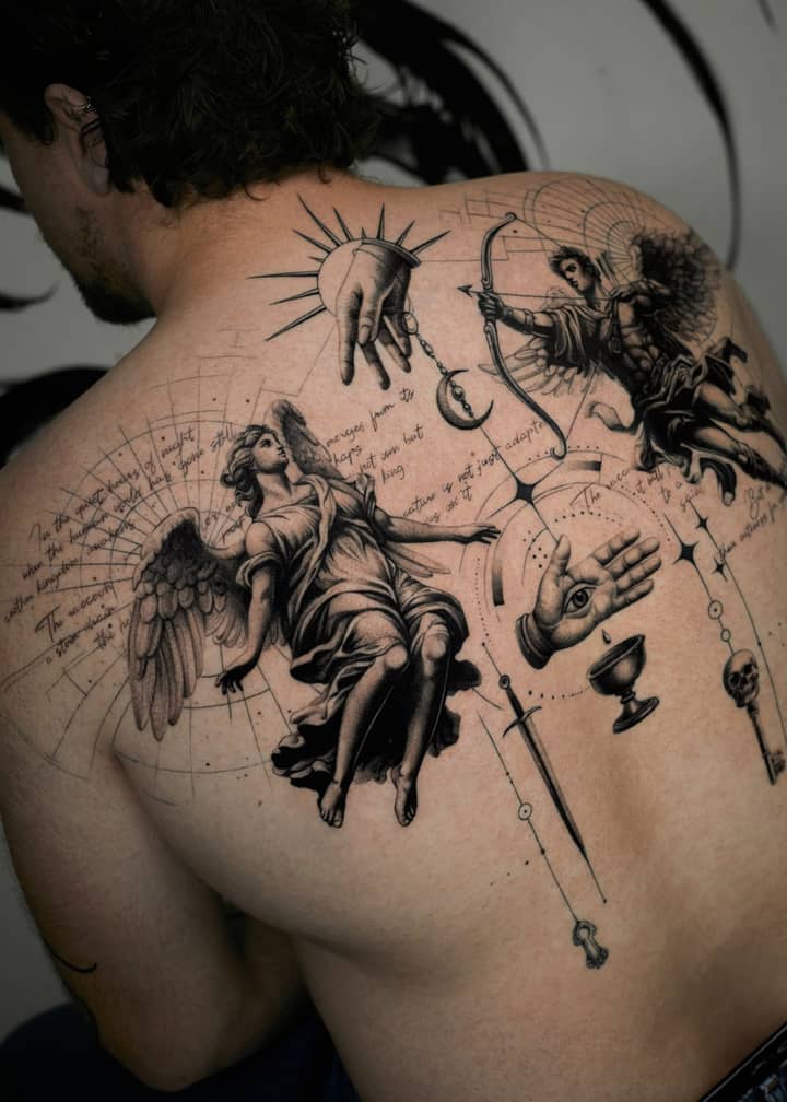 Tattoo MICROREALISM — MICROREALISM, Warszawa